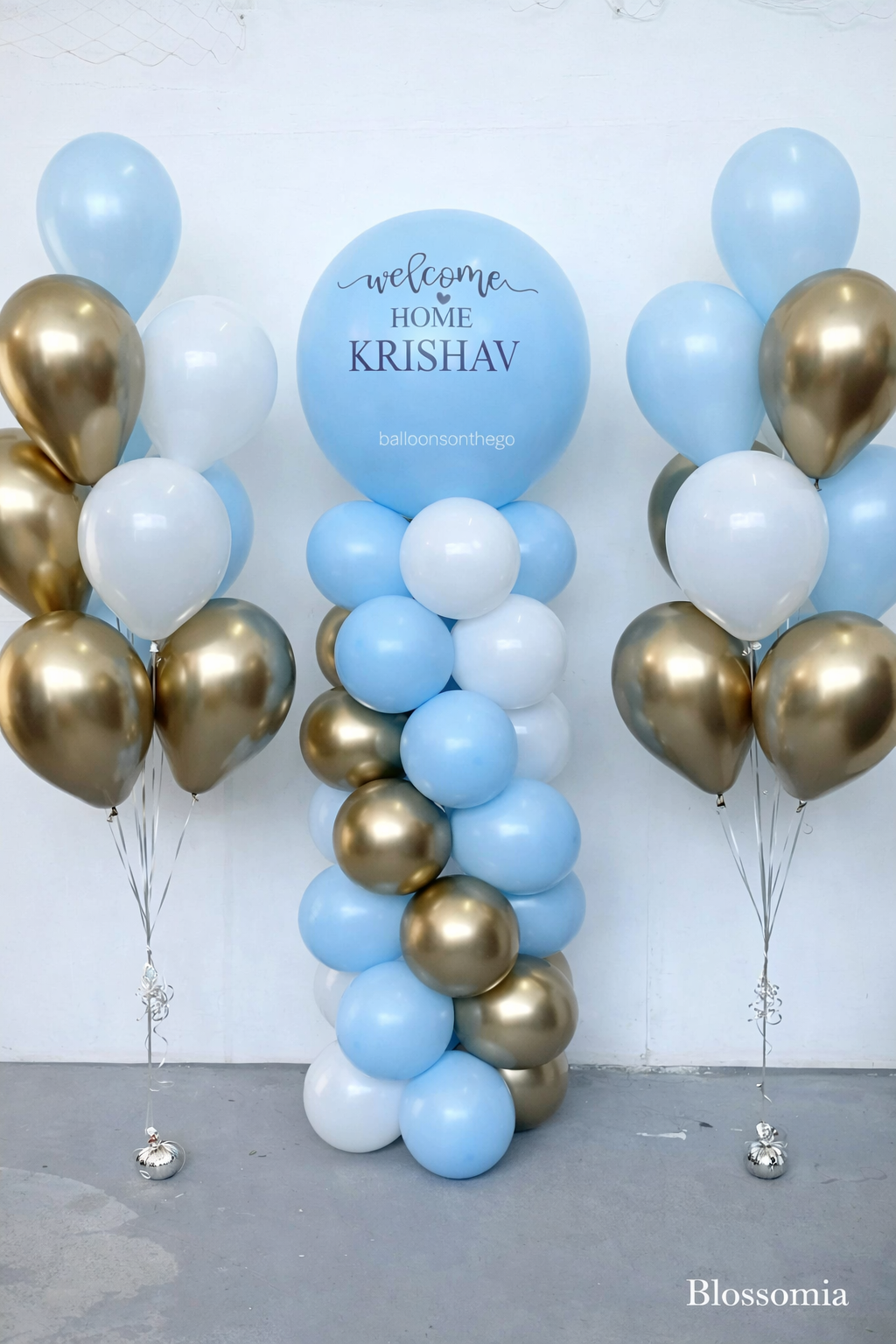 Welcome Baby Balloon Tower with Bouquets