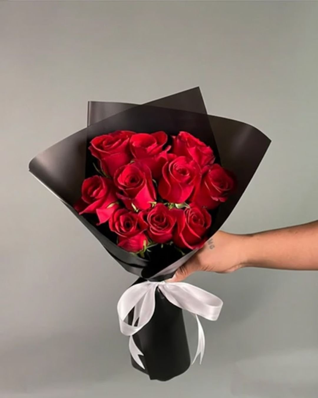 I Love You Flower Bouquet – Classy Red Roses Arrangement