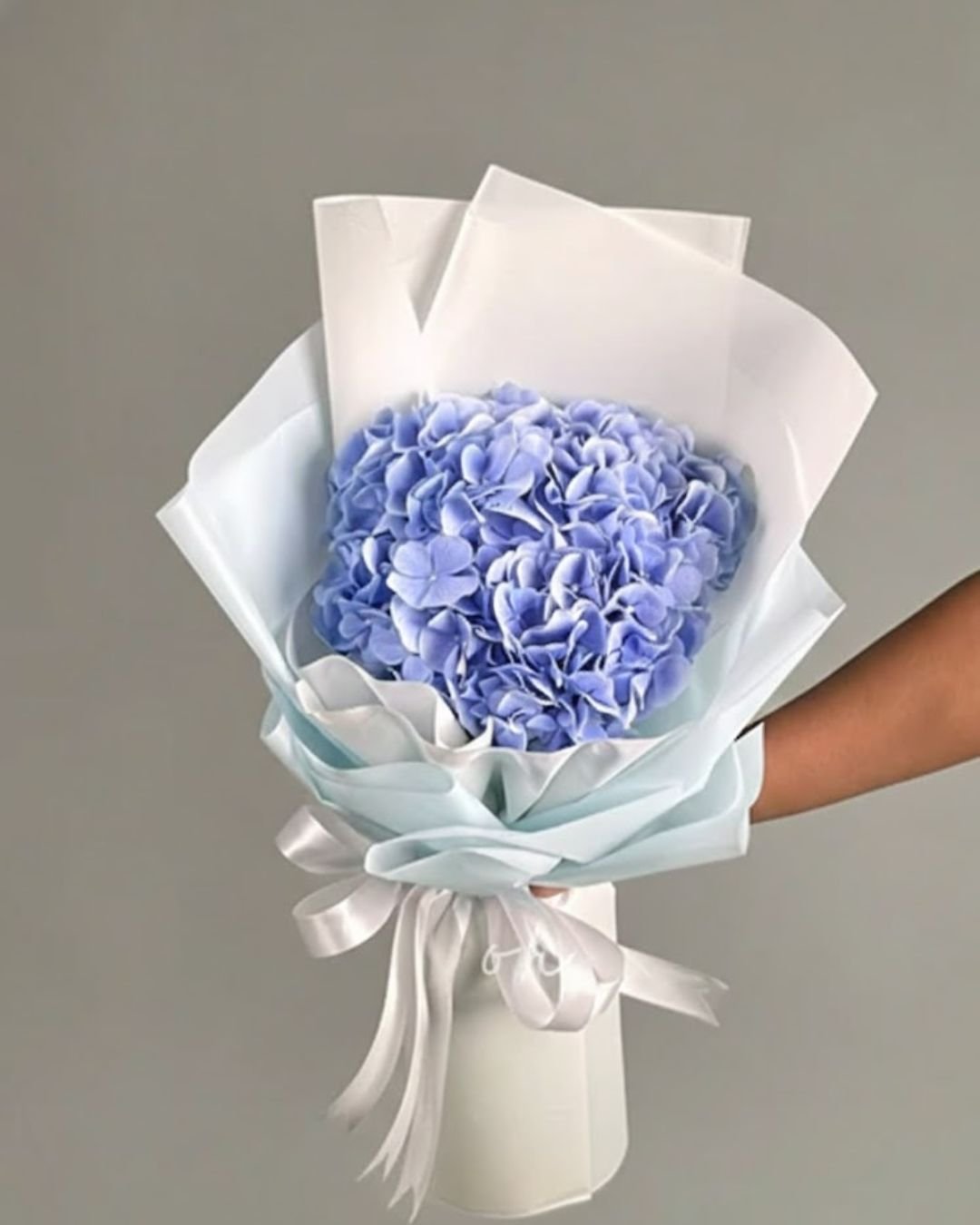 Heavenly Blue – Hydrangea Flower Bouquet (3 Blue Hydrangeas)