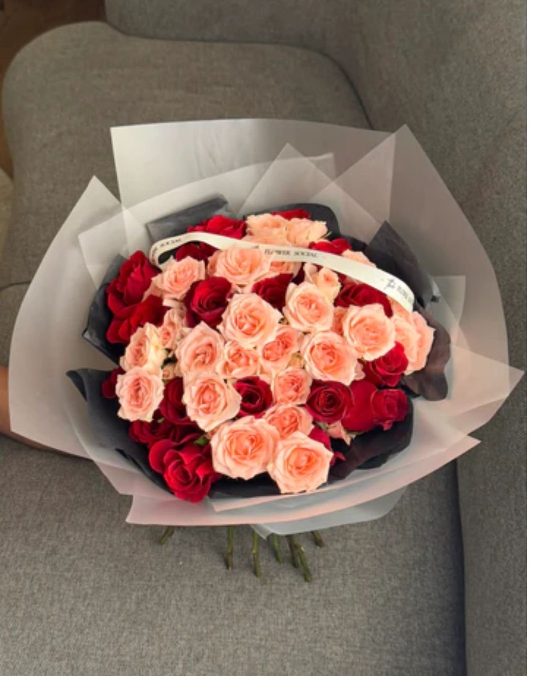Red and Peach Roses Bouquet – Elegant Fresh Flower Arrangement