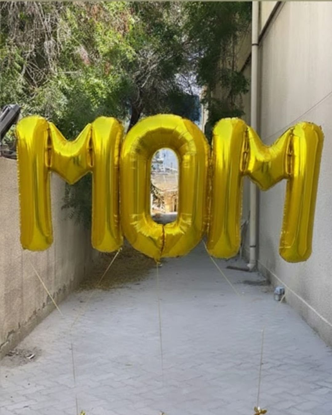 MOM Giant Foils – 41” Foil Letter Balloons