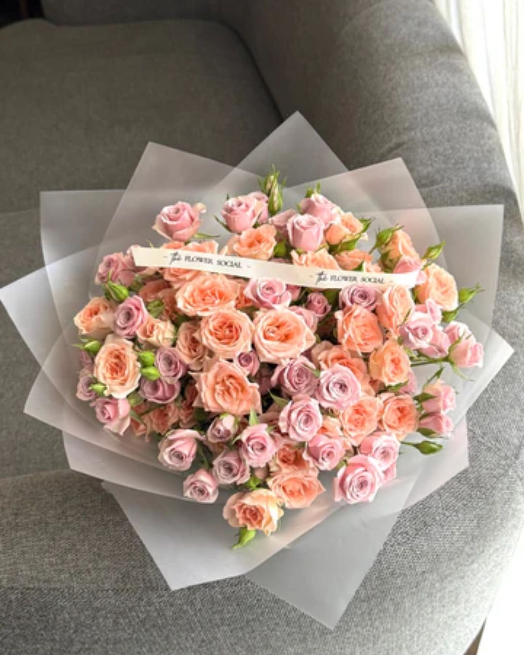 Secret Garden Bouquet – Lilac and Peach Spray Roses for Elegance and Romance
